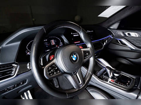 2022 BMW X6 M
