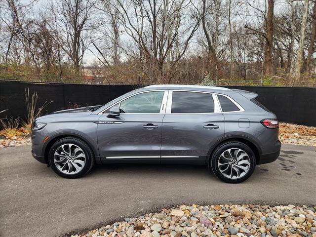 2022 Lincoln Nautilus Reserve