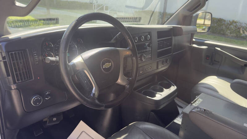 2016 Chevrolet Express 3500