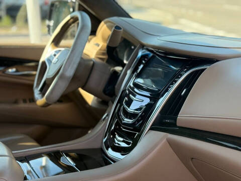 2019 Cadillac Escalade ESV Platinum