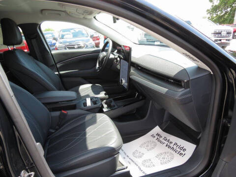 2025 Ford Mustang Mach-E Select