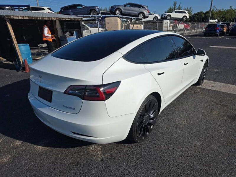 2023 Tesla Model 3 Performance