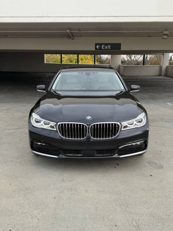 2018 BMW 7 Series 750i