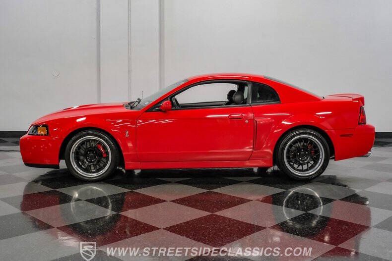 2004 Ford Mustang SVT Cobra