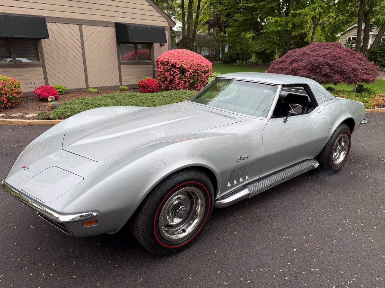 1969 Chevrolet Corvette 1