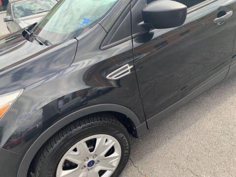 2014 Ford Escape S