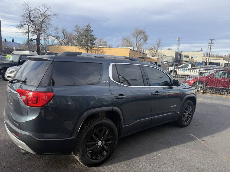2019 GMC Acadia SLT-1