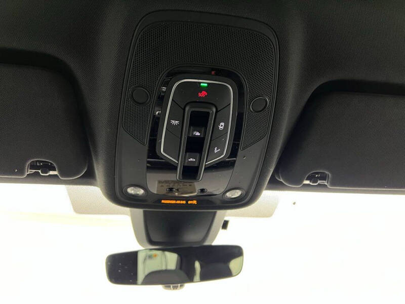 2022 Audi Q7 quattro Premium Plus 55 TFSI