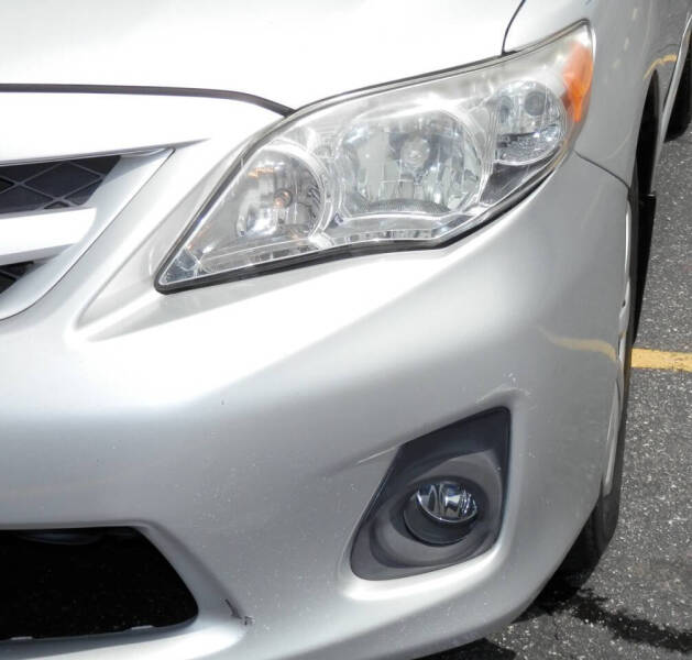 2011 Toyota Corolla LE