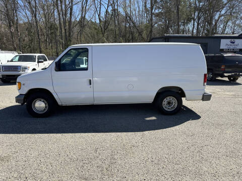 2002 Ford E-Series for sale at Preferred Auto Sales in Whitehouse TX