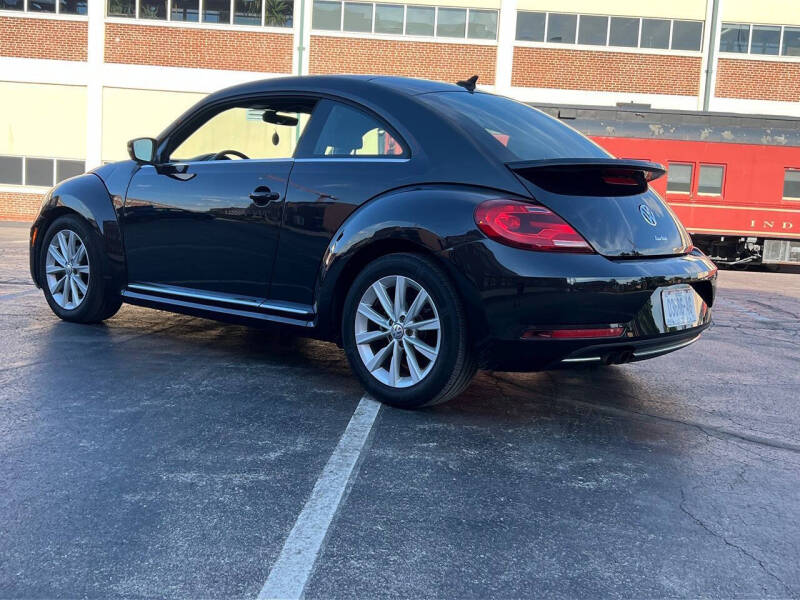 2018 Volkswagen Beetle 2.0T SE