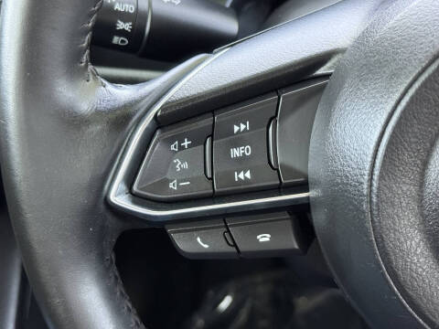 2018 Mazda MAZDA3 Touring