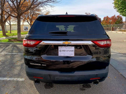 2018 Chevrolet Traverse LS