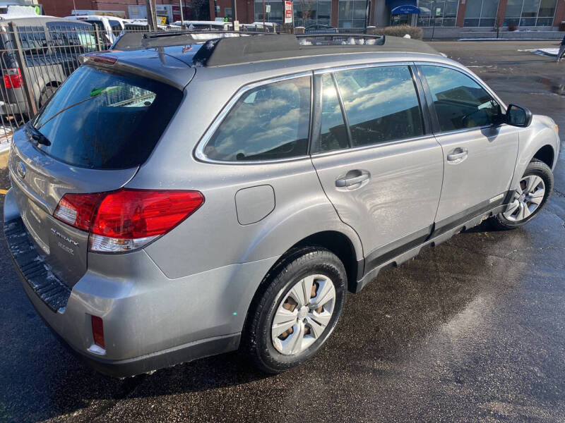 2011 Subaru Outback 2.5i