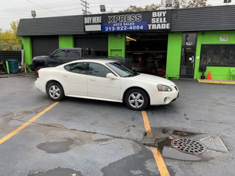 2008 Pontiac Grand Prix for sale at Xpress Auto Sales in Roseville MI