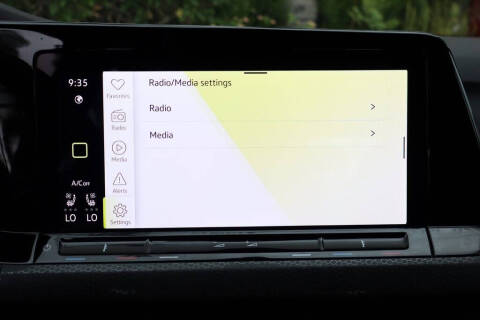 2024 Volkswagen Golf GTI Autobahn