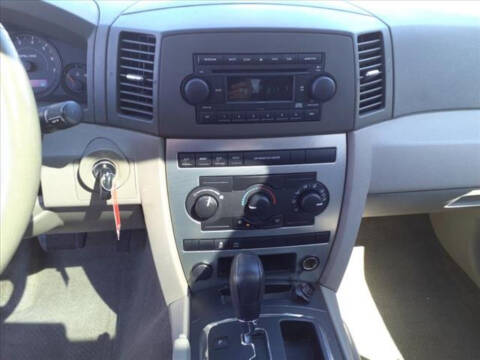 2005 Jeep Grand Cherokee Laredo
