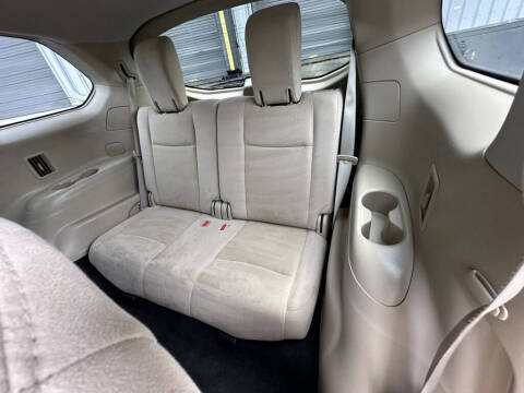 2016 Nissan Pathfinder S