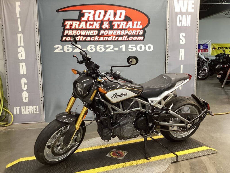 2023 Indian FTR R Carbon Carbon Fiber