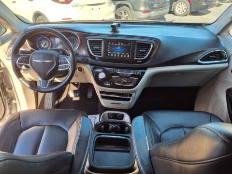 2018 Chrysler Pacifica Touring L