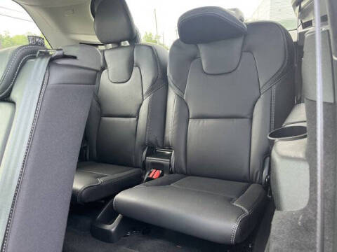 2023 Volvo XC90 B6 Ultimate Bright Theme 7P