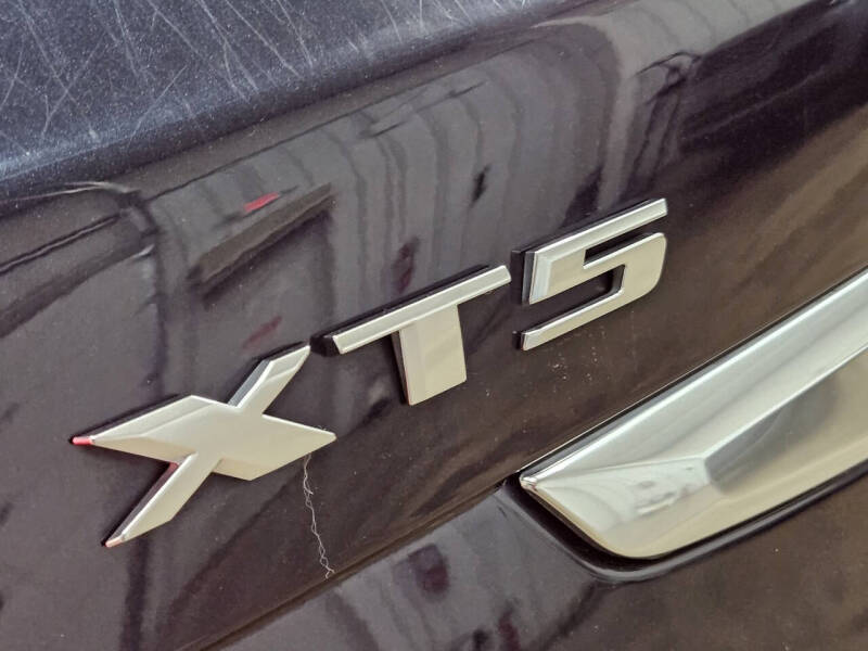 2017 Cadillac XT5