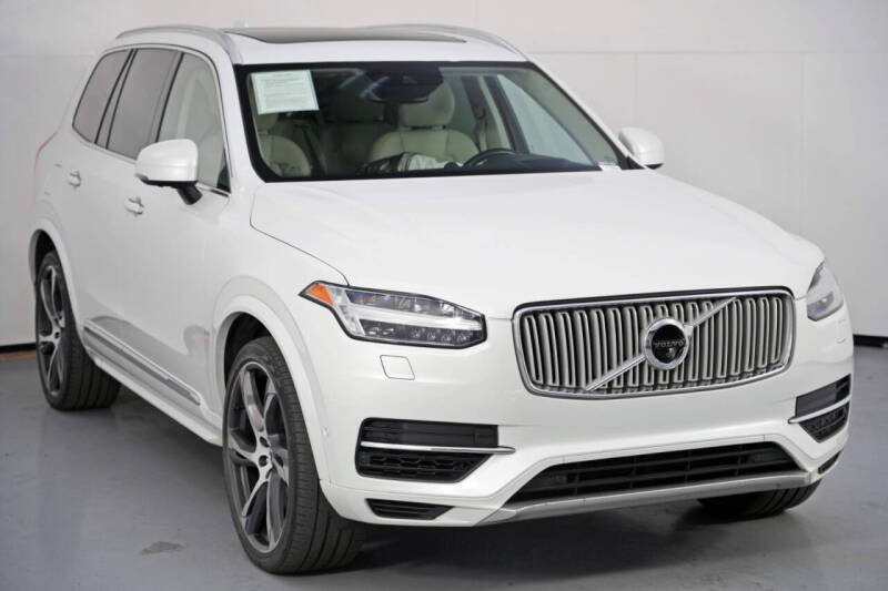 2017 Volvo XC90 T8 eAWD Inscription