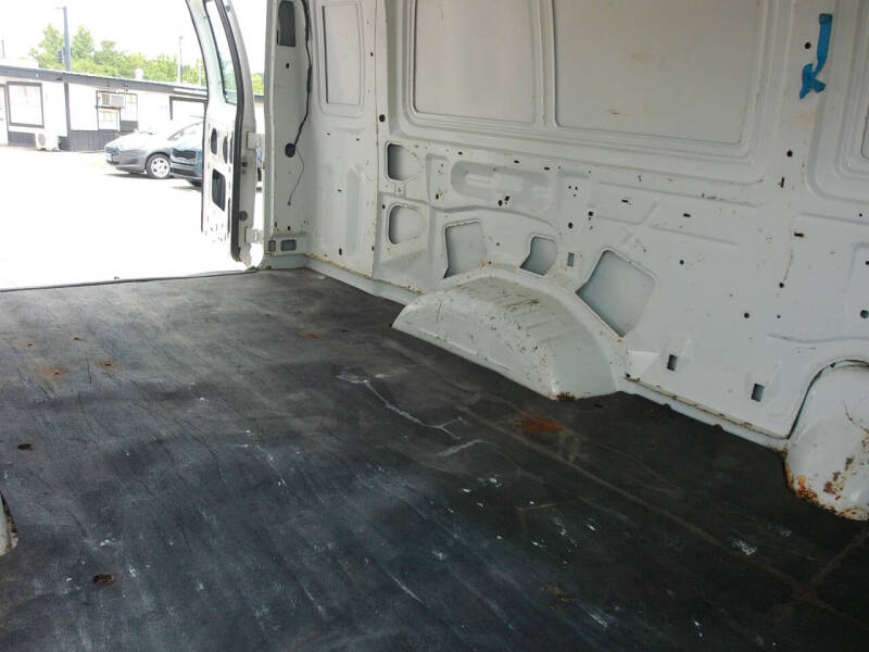 2003 Ford E-Series E-250