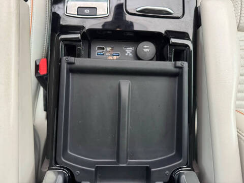 2017 Land Rover Discovery HSE Luxury