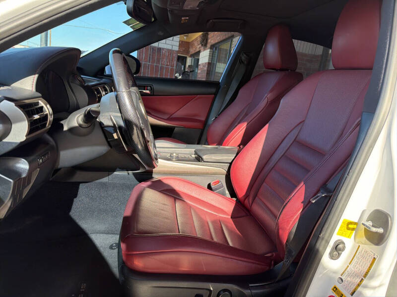 2016 Lexus IS 200t