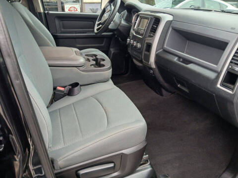 2016 RAM 1500 Express