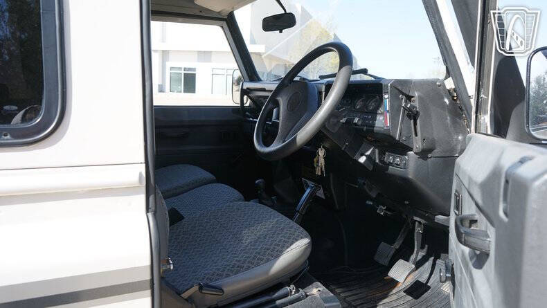 1998 Land Rover Defender