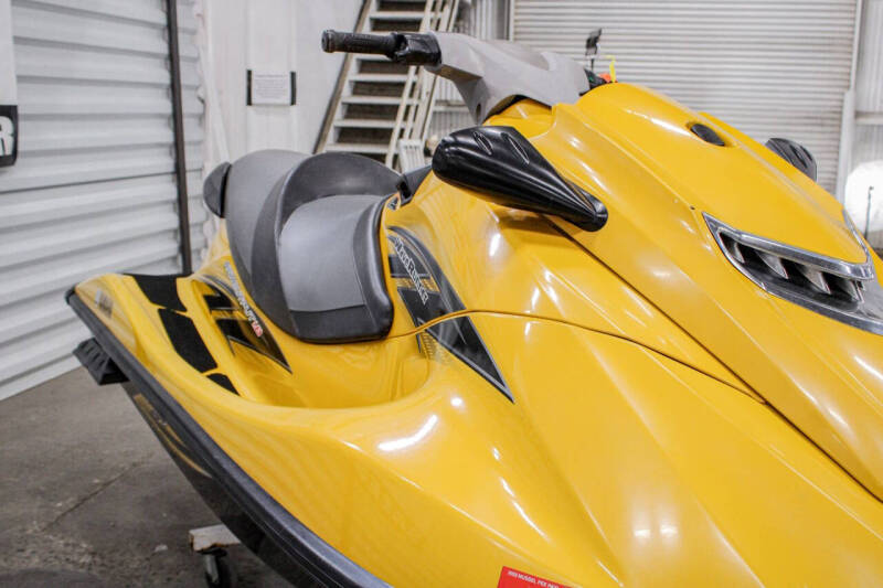 2013 Yamaha GP 800 R