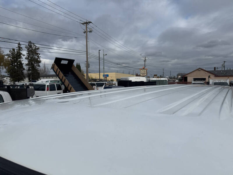 2017 GMC Savana 2500