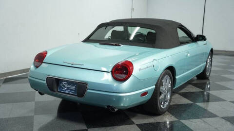 2002 Ford Thunderbird Deluxe