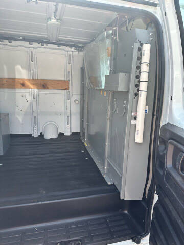 2011 Chevrolet Express 2500