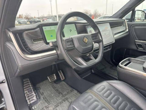 2023 Rivian R1T Adventure