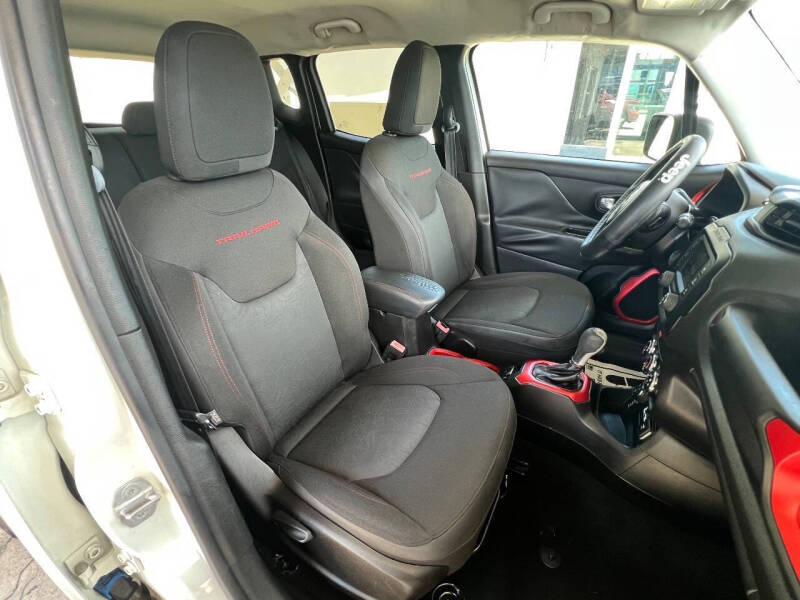 2016 Jeep Renegade Trailhawk