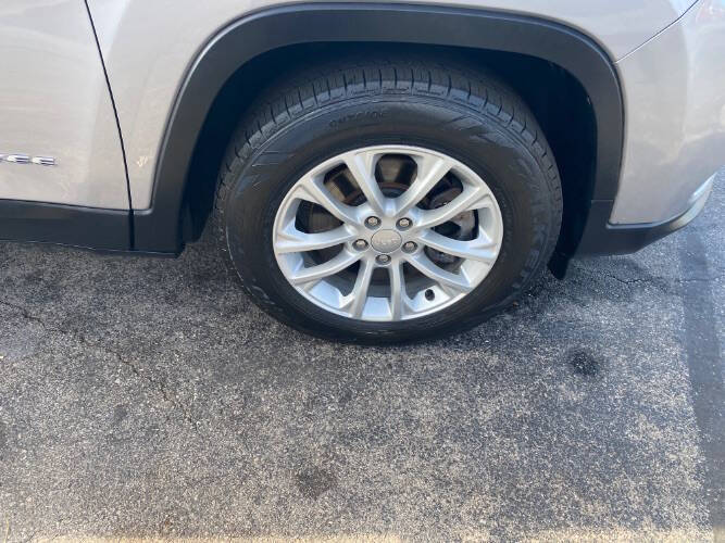 2020 Jeep Cherokee Latitude