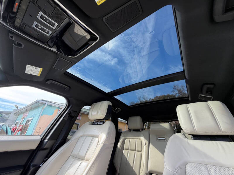 2019 Land Rover Range Rover Sport HSE