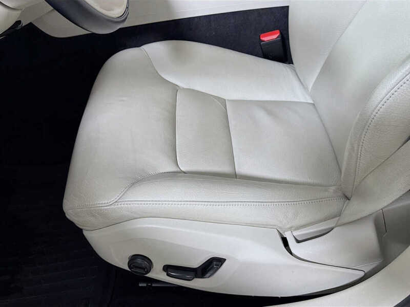 2021 Volvo S60 T5 Momentum