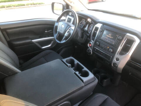 2019 Nissan Titan SV