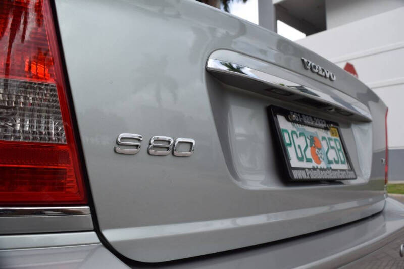 2005 Volvo S80 T6