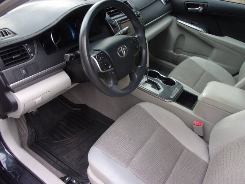 Image 7 of 2013 Toyota Camry Hybrid LE