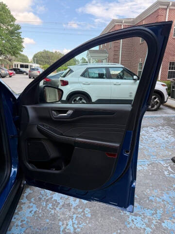 2023 Ford Escape ST-Line