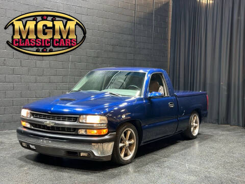 1999 Chevrolet Silverado 1500 for sale at MGM CLASSIC CARS in Addison IL