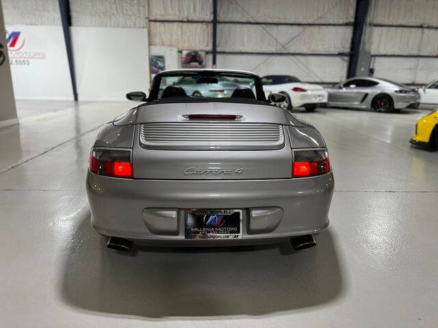 2002 Porsche 911 Carrera 4