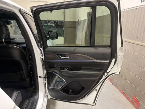 2023 Jeep Grand Cherokee Overland 4xe