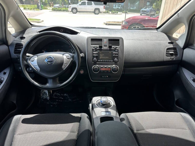 2015 Nissan LEAF S