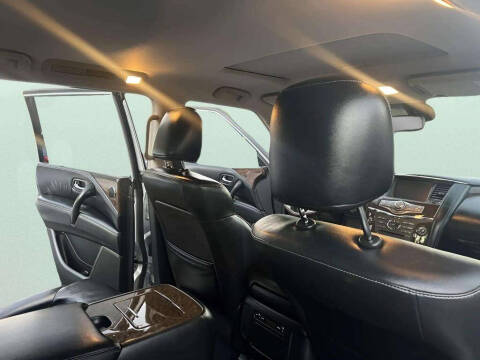 2016 Infiniti QX80